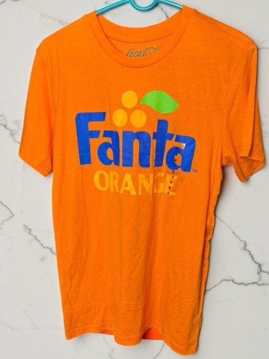 Tops - Orange Graphic Tee top